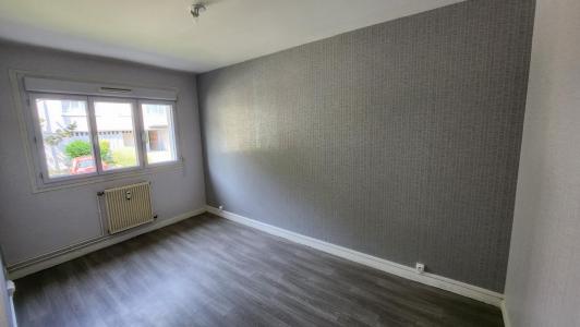 Location Appartement MONTHERME 