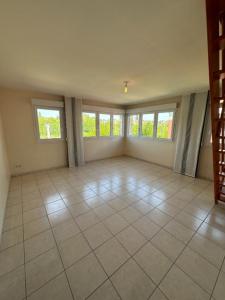 For sale Apartment SAINT-JUST-EN-CHAUSSEE 