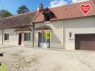 For sale House Levet  18340 102 m2 4 rooms