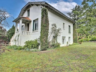 Vente Maison 11 pices TASSIN-LA-DEMI-LUNE 69160