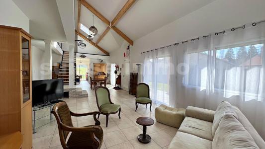 Vente Maison 9 pièces MORTEAU 25500