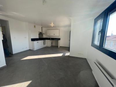 Location Appartement BLANC-MESNIL  93