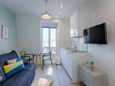 photo For rent Apartment PARIS-18EME-ARRONDISSEMENT 75