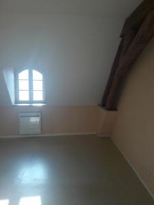 Location Appartement 2 pices ROUVRAY 21530