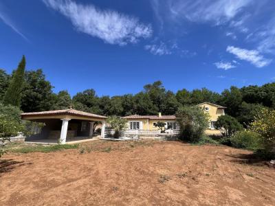 Vente Maison 6 pices BESSE-SUR-ISSOLE 83890