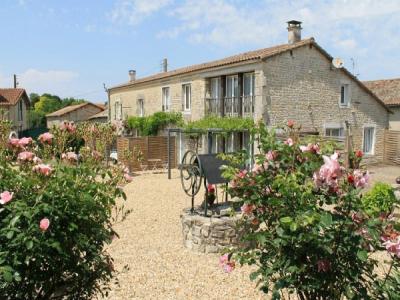 Vente Maison 15 pièces SOUVIGNE 16240