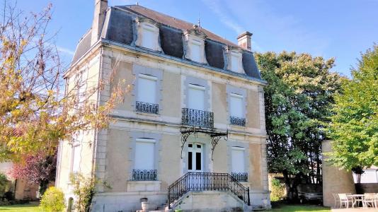 Vente Maison 7 pièces AIGRE 16140