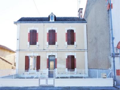 Vente Maison 7 pièces AUNAC 16460