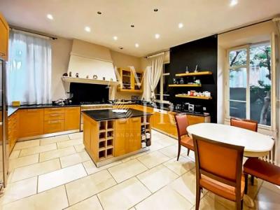 photo Rent for holidays House CANNES 06