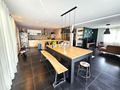 For sale House ROPPE 