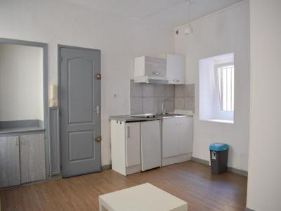 For rent Apartment NARBONNE 