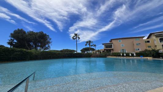 Location vacances Appartement 2 pices ISSAMBRES 83380