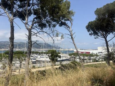 Vente Maison 5 pièces SEYNE-SUR-MER 83500