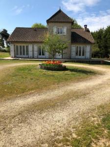 photo For sale House THENON 24