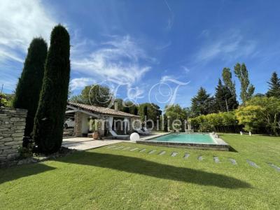 For sale Prestigious house GORDES  84