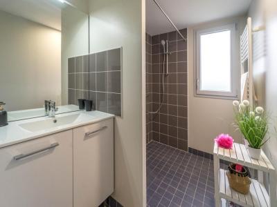 For rent Apartment HURIGNY 