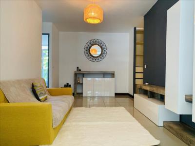 photo For rent Apartment SAINTE-CLOTILDE 974