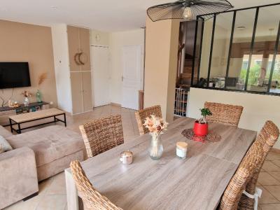 Vente Maison 4 pièces SAINT-GEORGES-DE-RENEINS 69830