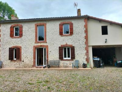 For sale House AIRE-SUR-L'ADOUR  40