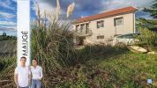 For sale House Mions  69780 80 m2 4 rooms