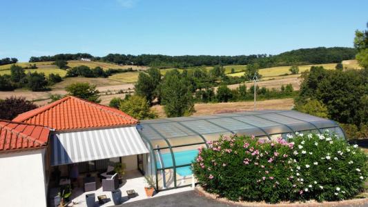 For sale House CASTERA-VERDUZAN