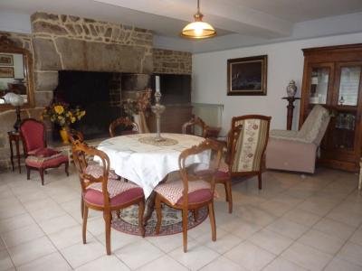 Vente Maison AMBRIERES-LES-VALLEES EXTERIEUR