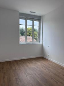 For rent Apartment LIBOURNE 