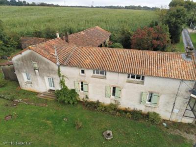 Vente Maison 8 pièces NANTEUIL-EN-VALLEE 16700