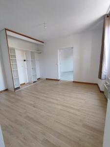 For rent Apartment REVEL 