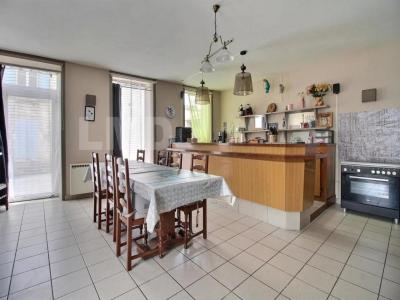 Vente Maison 7 pièces DAMPIERRE-SUR-BOUTONNE 17470