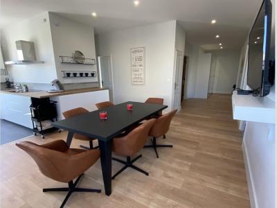 Location Appartement 6 pièces LYON-8EME-ARRONDISSEMENT 69008