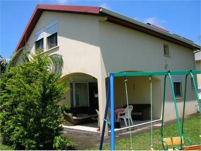 photo For rent House SAINT-ANDRE 974