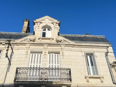 Vente Maison 8 pièces ANGOULEME 16000