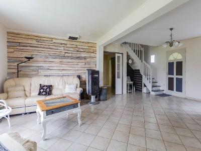 photo For sale House SAINT-ELOY-DE-GY 18