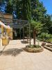 House UZES 