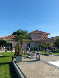 photo For sale House NIVOLAS-VERMELLE 38