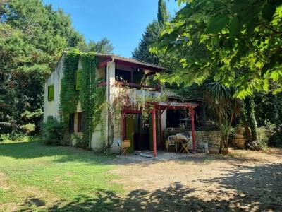 Vente Maison 5 pièces MOLLEGES 13940