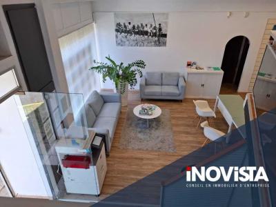 photo For rent Commercial office SAINT-DENIS 974