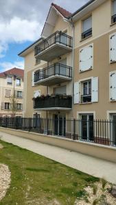 Vente Appartement 3 pices MERIEL 95630