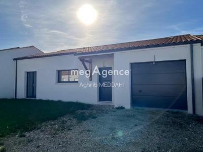 For sale House SEMUSSAC  17