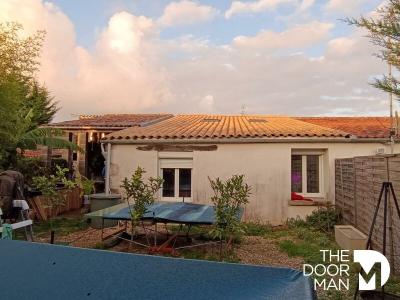 For sale House SEMUSSAC  17