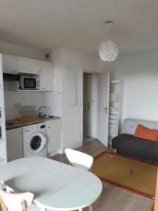 Vente Appartement 2 pièces LYON-6EME-ARRONDISSEMENT 69006