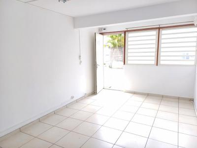 photo For rent Box office SAINT-DENIS 974