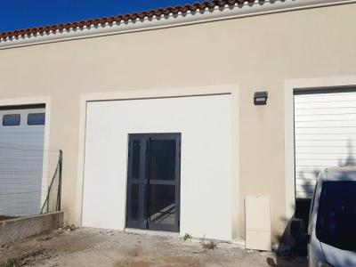 photo For rent Commerce GIGNAC-LA-NERTHE 13