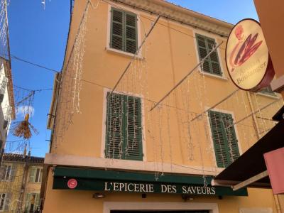Vente Appartement 3 pièces SANARY-SUR-MER 83110