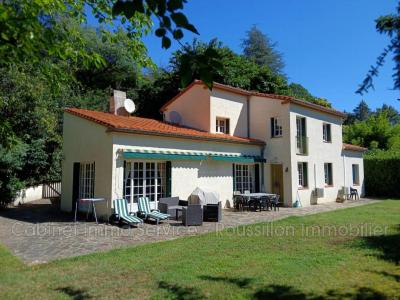 For sale House ARLES-SUR-TECH  66