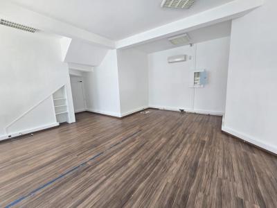 photo For rent Commercial office SAINT-PIERRE 974
