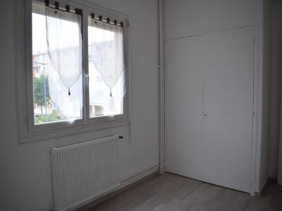 For rent Apartment NARBONNE 