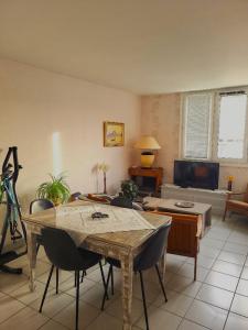 photo For sale Apartment BAGNOLS-SUR-CEZE 30