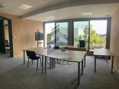 photo For rent Box office VILLENAVE-D'ORNON 33